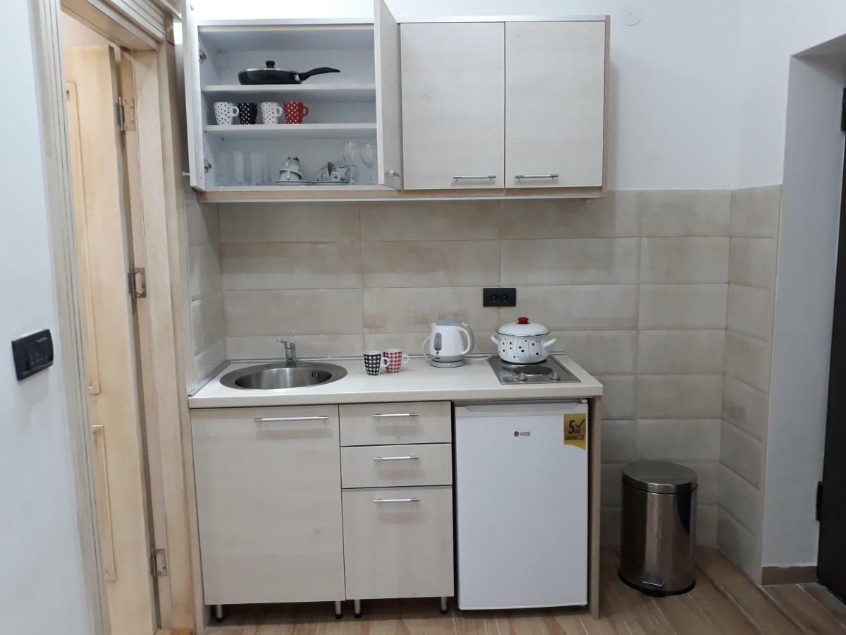 בלגרד Sweet Yellow Apartment מראה חיצוני תמונה
